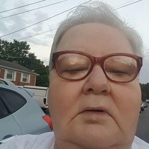 Meet your Posher, Phyllis